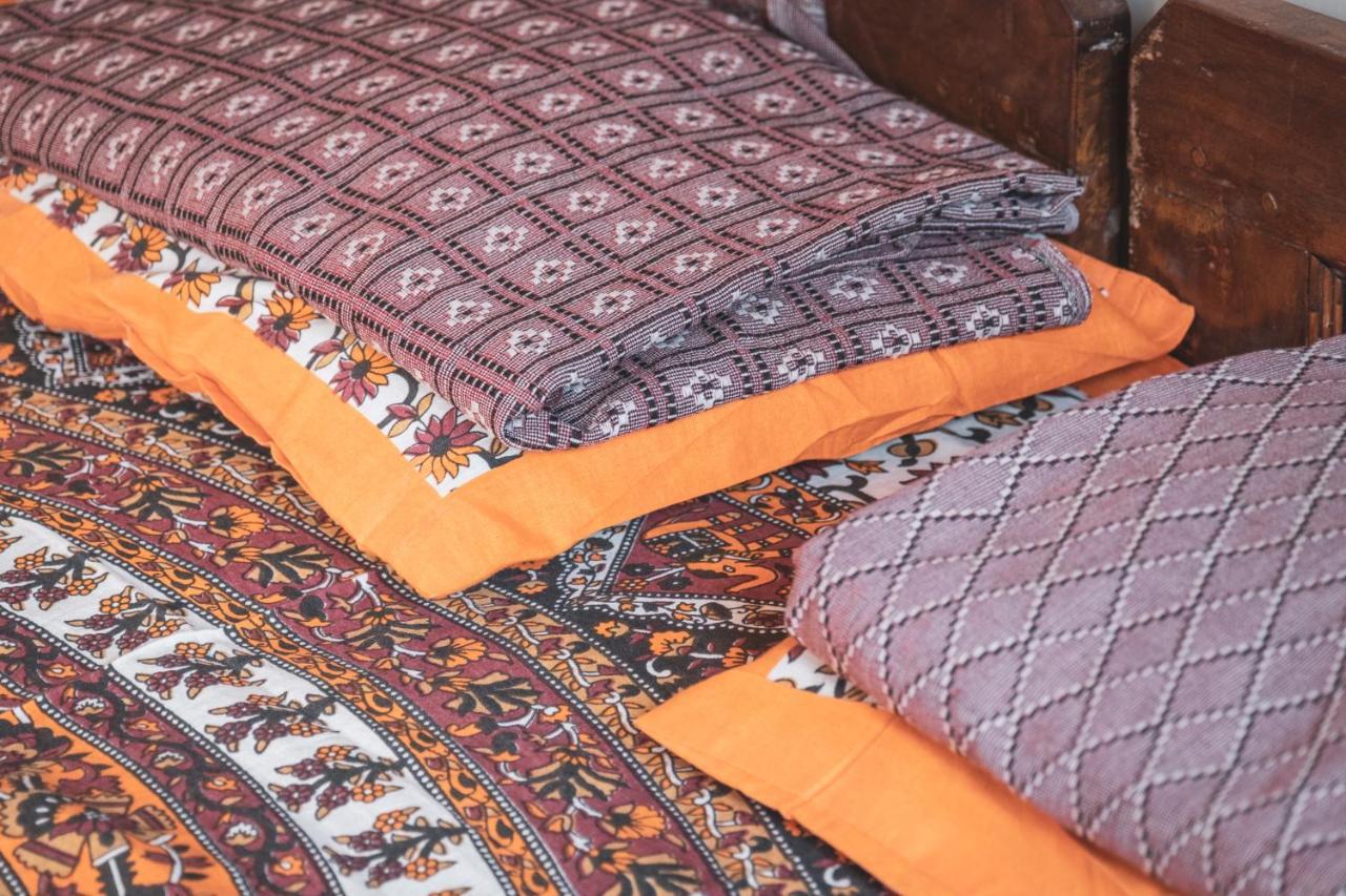 Vishnu Rest House Varanasi Eksteriør billede