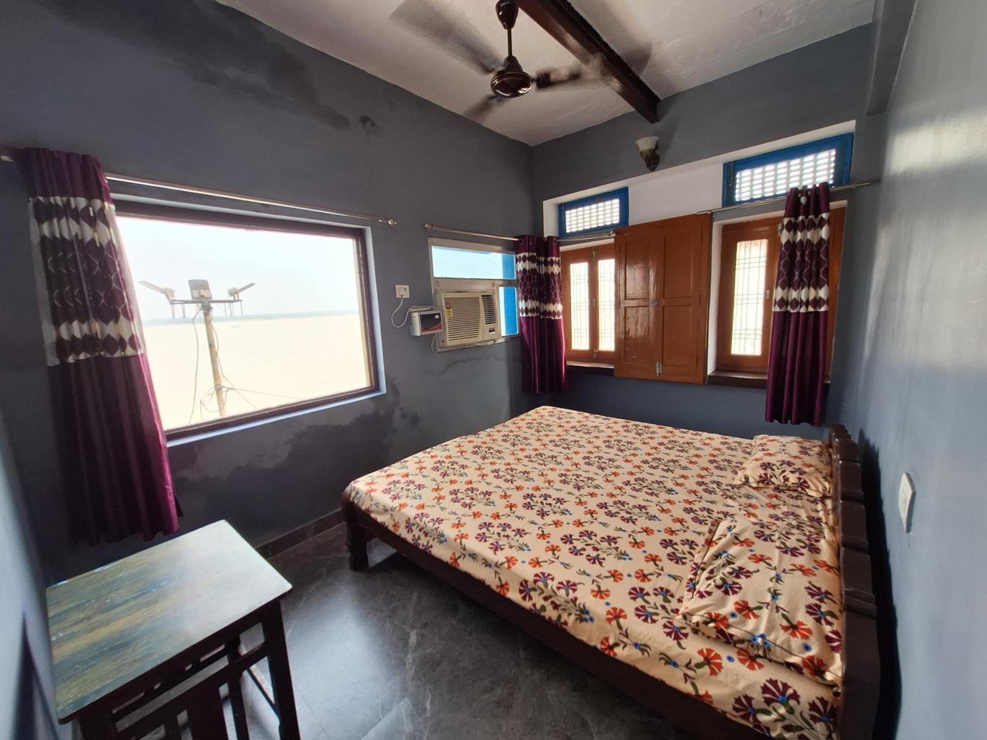 Vishnu Rest House Varanasi Eksteriør billede